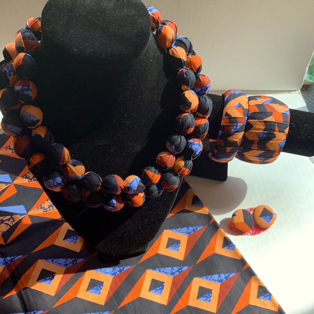 Handmade African American Fabric head wrap & 5 piece Jewelry set.
